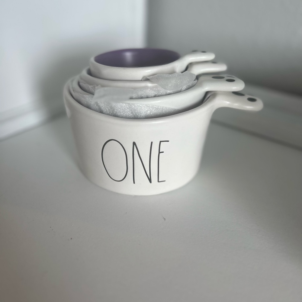 Rae Dunn Halloween ghost measuring cups